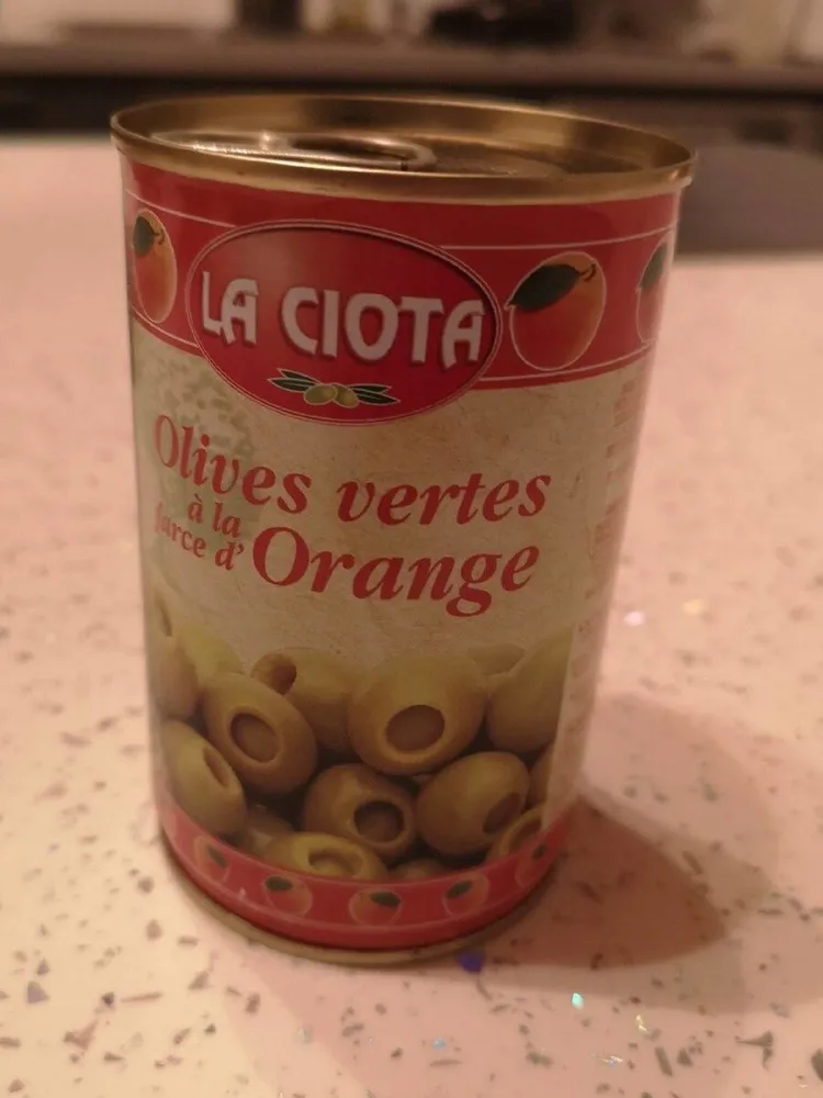 Olives vertes à la farce d'orange