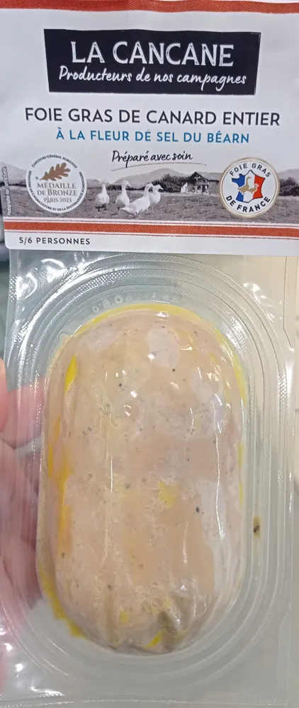 Foie gras de canard entier à la fleur de sel
