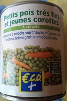 Petits pois très fins et jeunes carottes