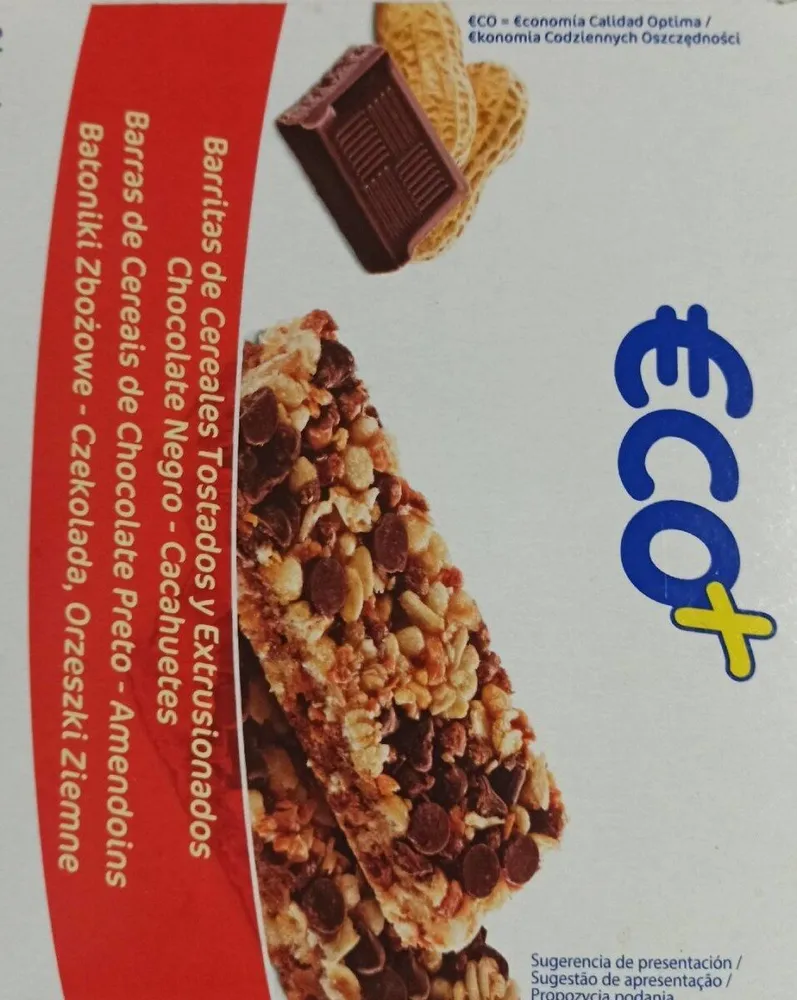 Barritas de cereales, chocolate negro y cacahuetes
