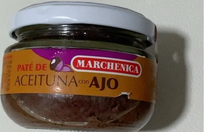 Paté de aceituna con ajo