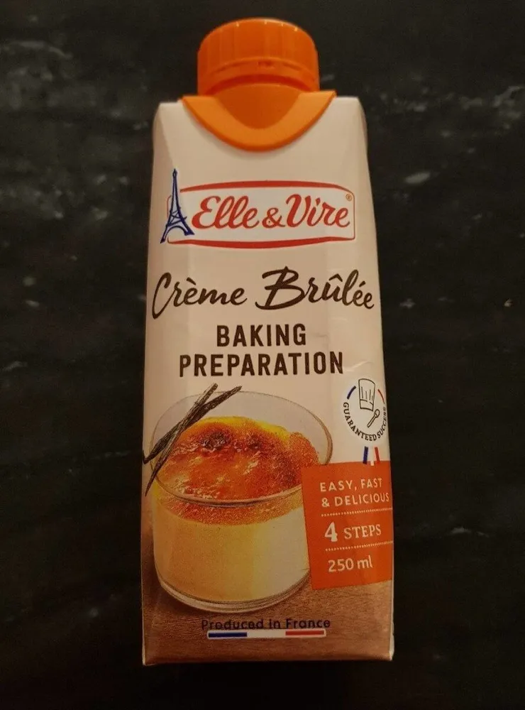 Crème brûlée - baking preparation