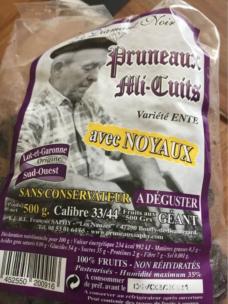 Pruneaux mi cuits