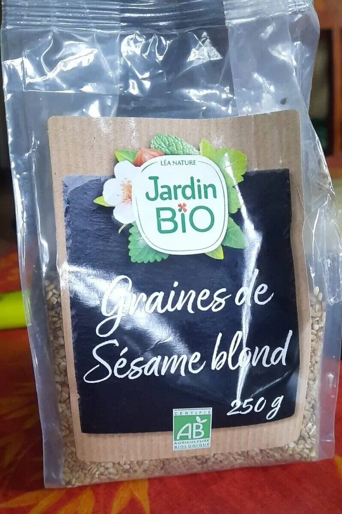 Graines de sésame blond