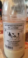 Lait entier pasteurisé de la ferme
