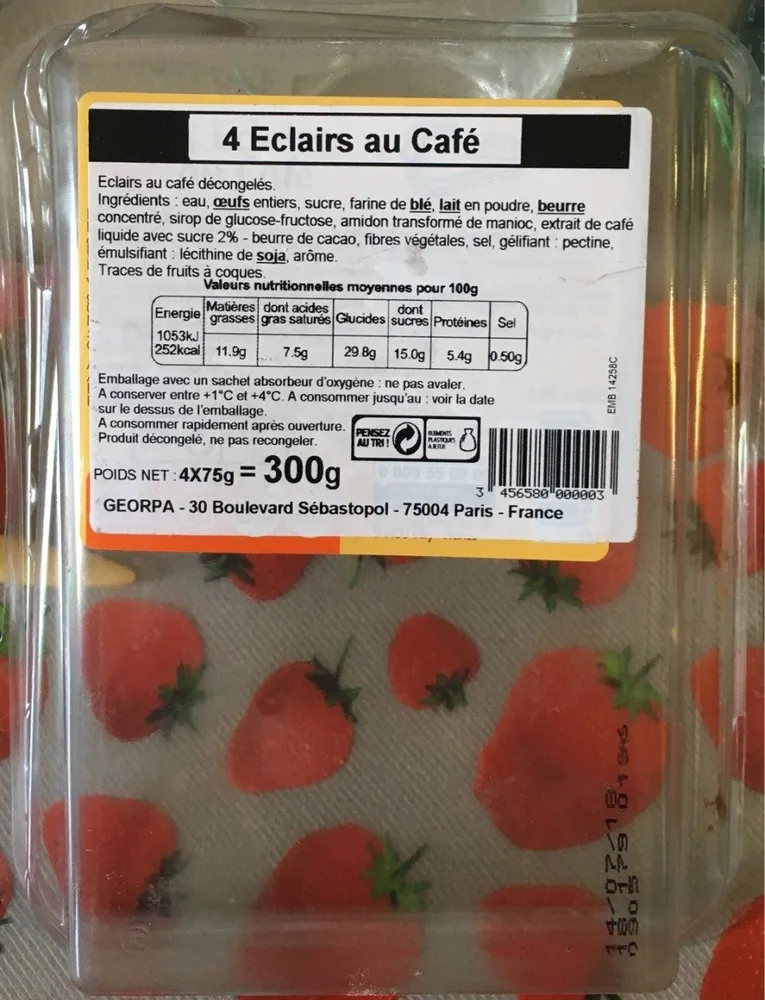 4 Eclairs au Café