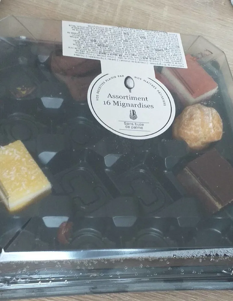 Assortiments 16 mignardises