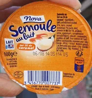 Semoule au lait sur lit de caramel