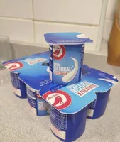 Yogur natural azucarado