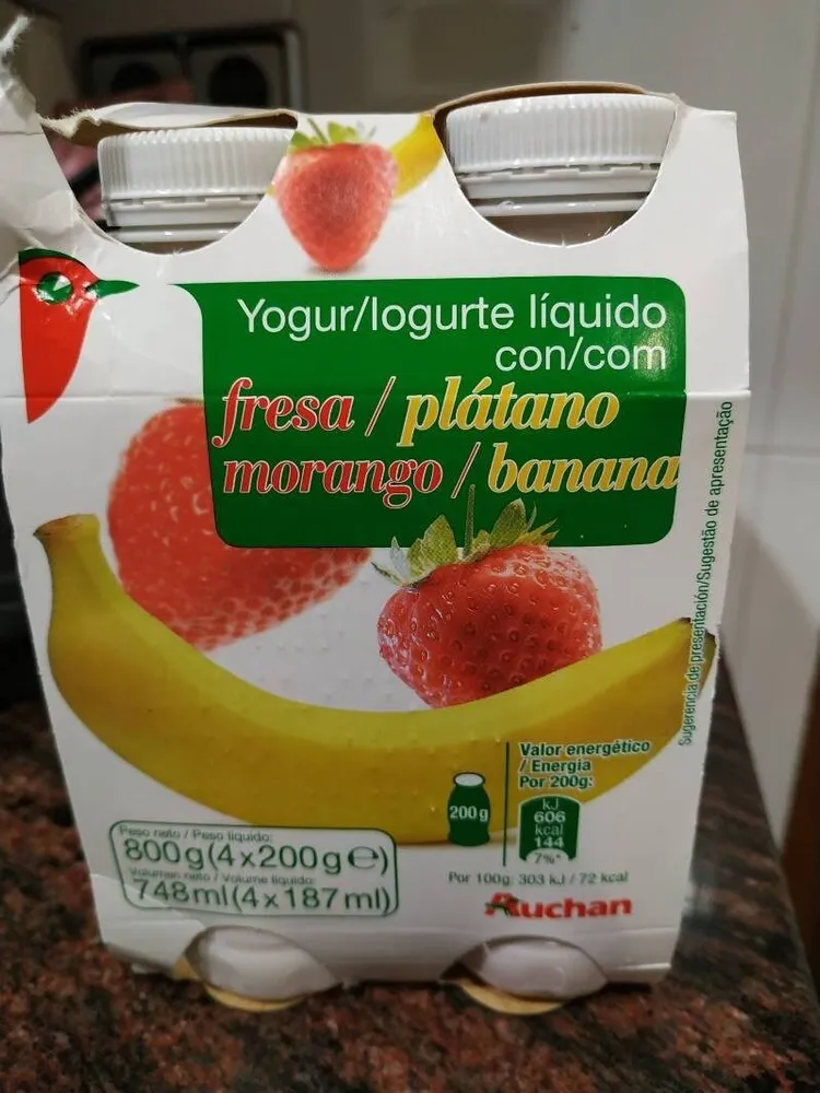 Yogur líquido con fresa plátano