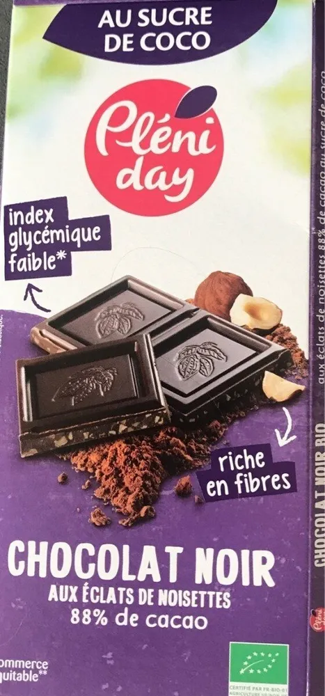 Chocolat noir aux eclats de noisettes