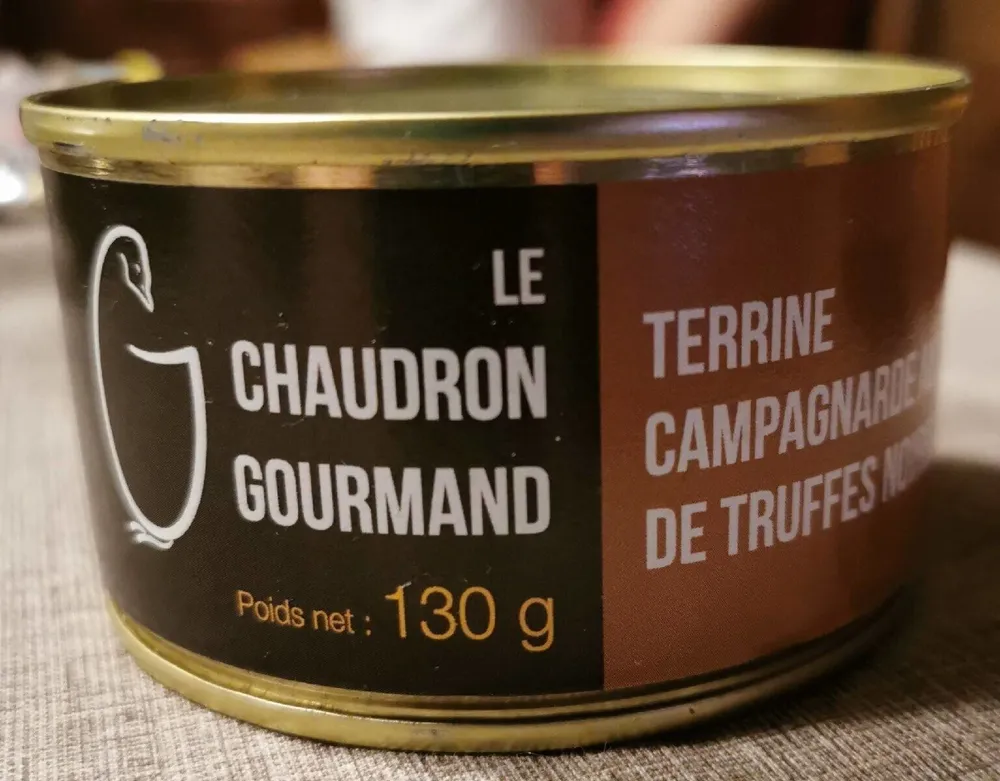 Terrine campagnarde au jus de truffes noires