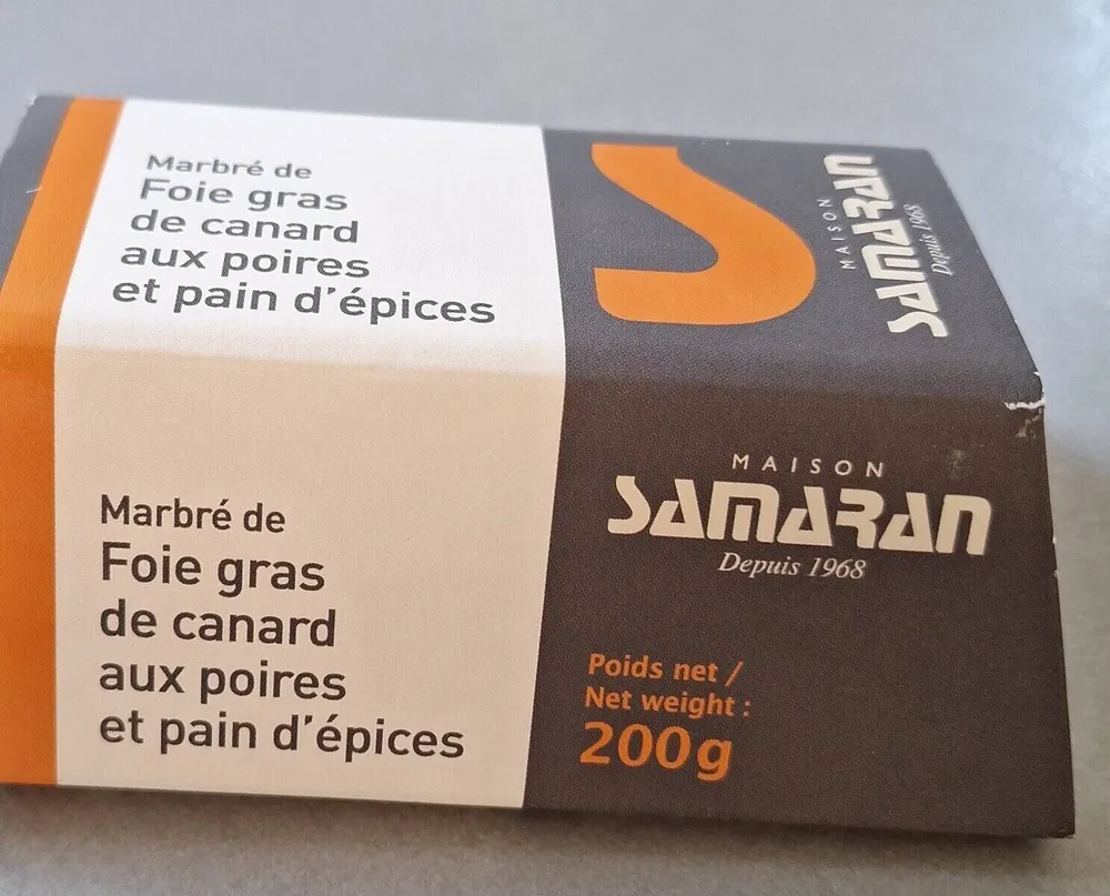 Foie gras de canard aux poires et pain d'épices