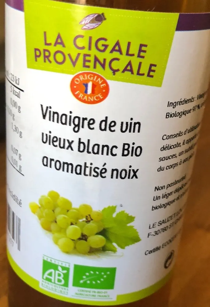 Vinaigre de vin vieux blanc bio aromatisé noix