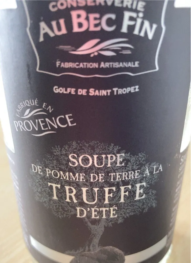 Soupe de pomme de terre a la truffe d ete