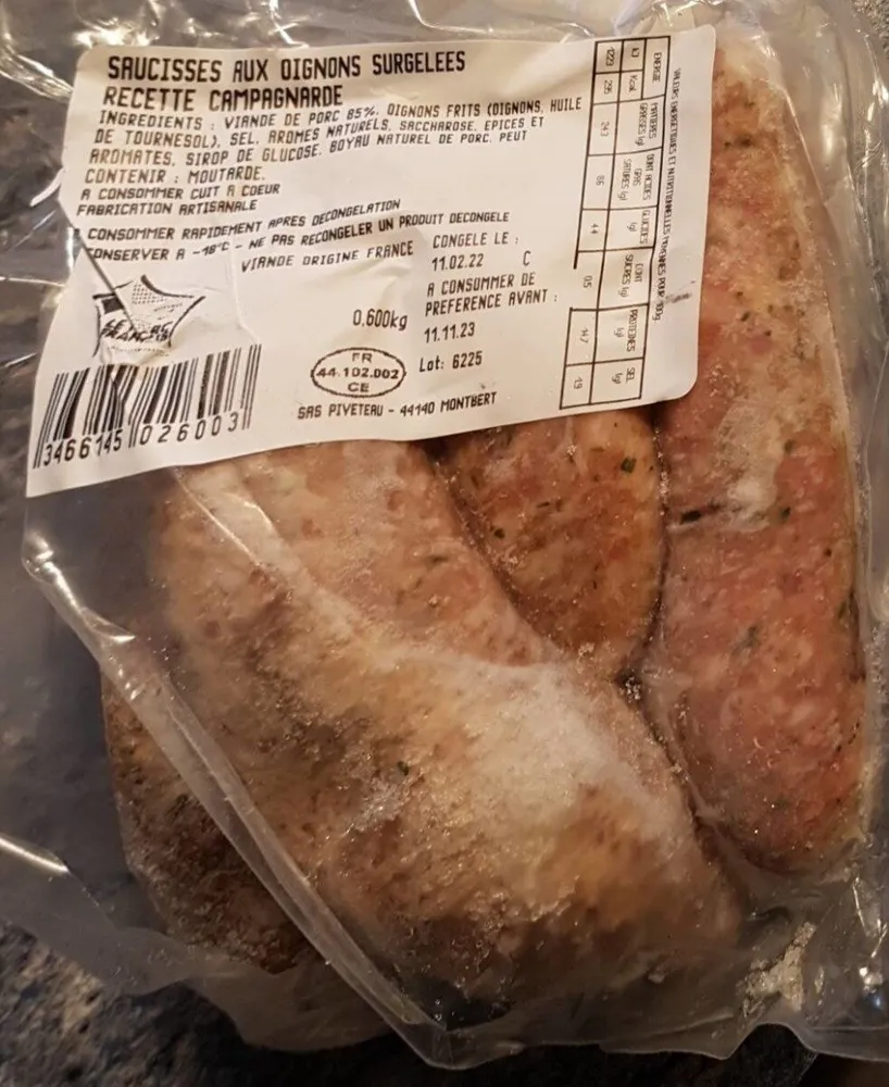 Saucisses aux oignons