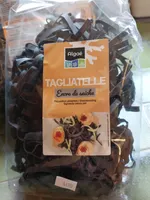 Tagliatelles à l'encre de seiche