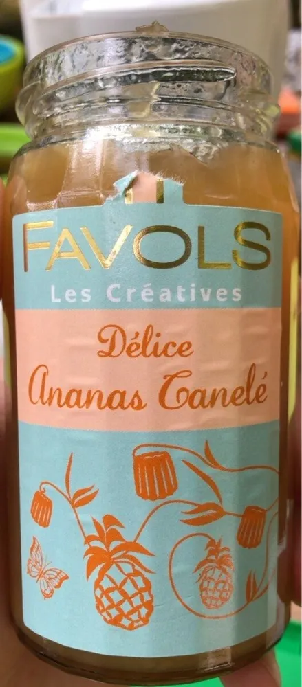 Delice ananas canelé