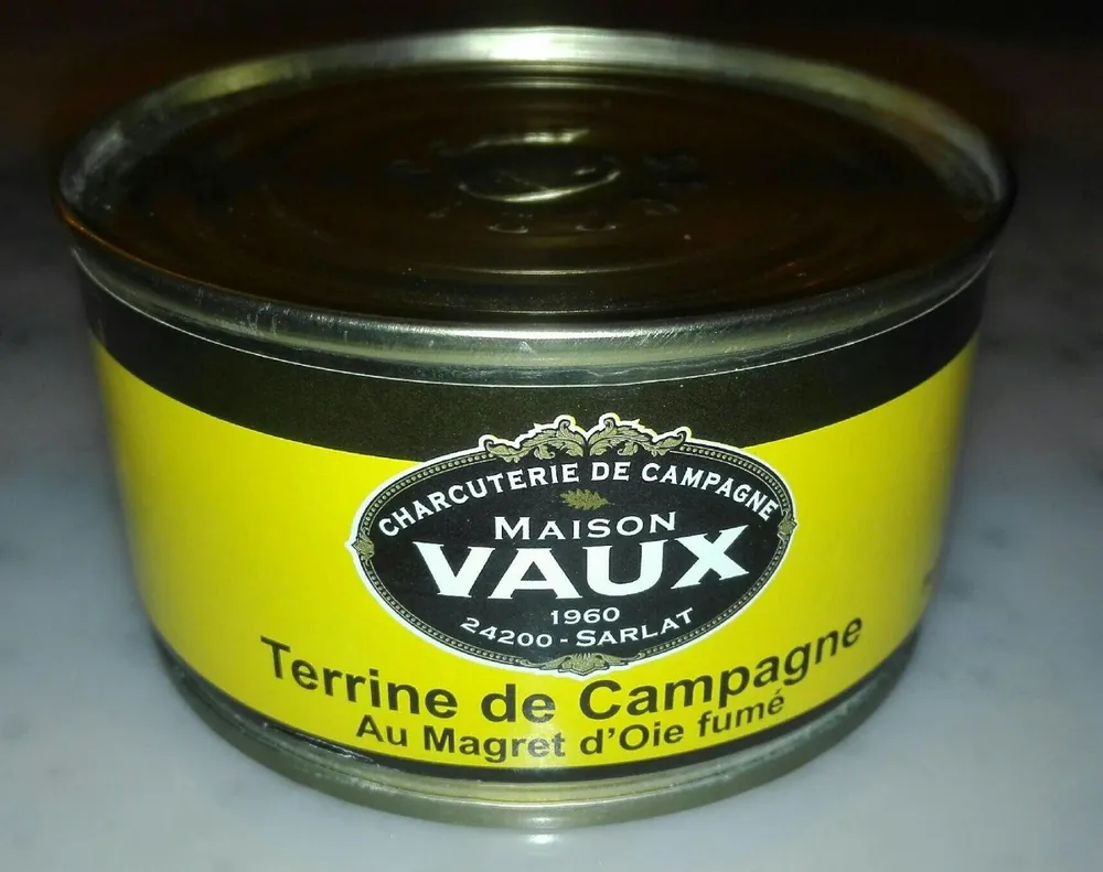 Terrine de campagne au magret d'oie fumé