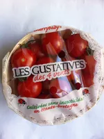 Panier De Tomates Cerises, Cultivées Sans Insecticides