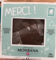 chocolat au lait praliné et aux eclats de noisettes