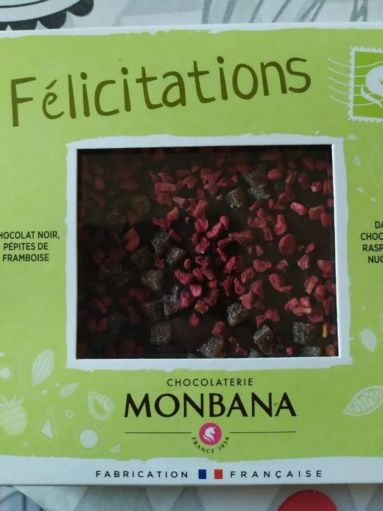 Tablette de chocolat noir aux framboises