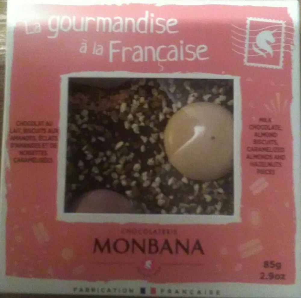 Chocolat lait, biscuit amandes, éclats aman./nois. caramélisées