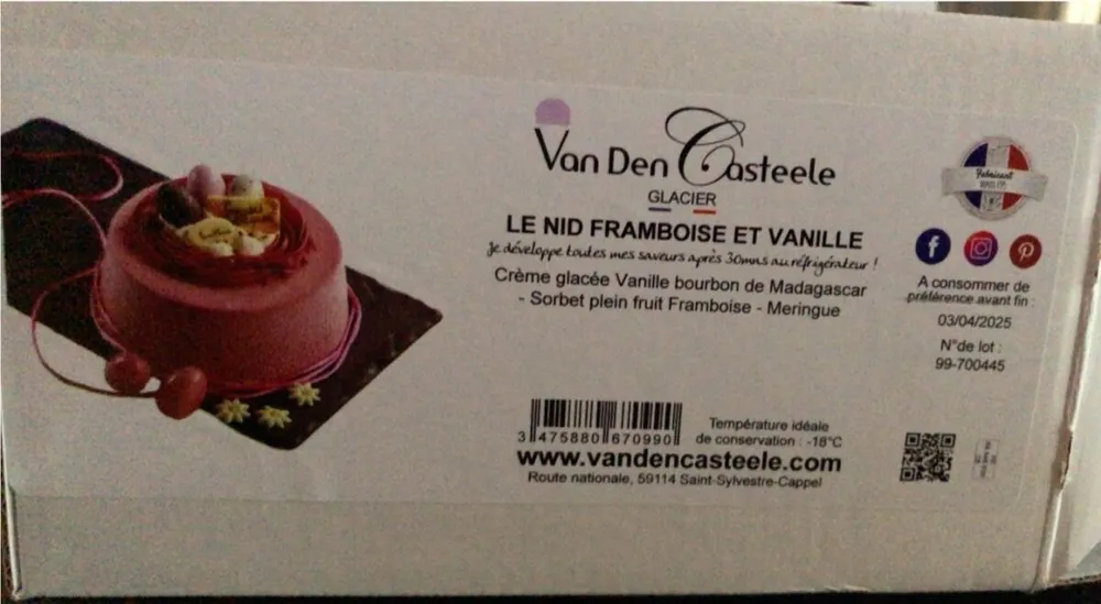 Le nid framboise et vanille