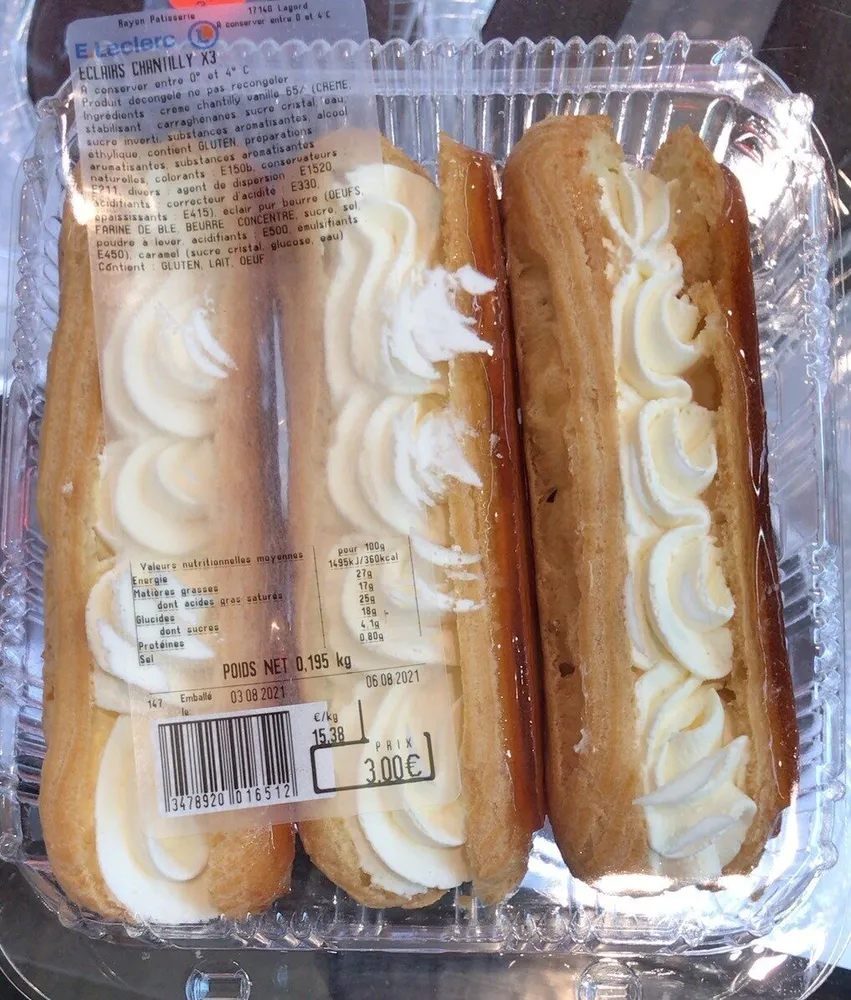 Eclair chantilly