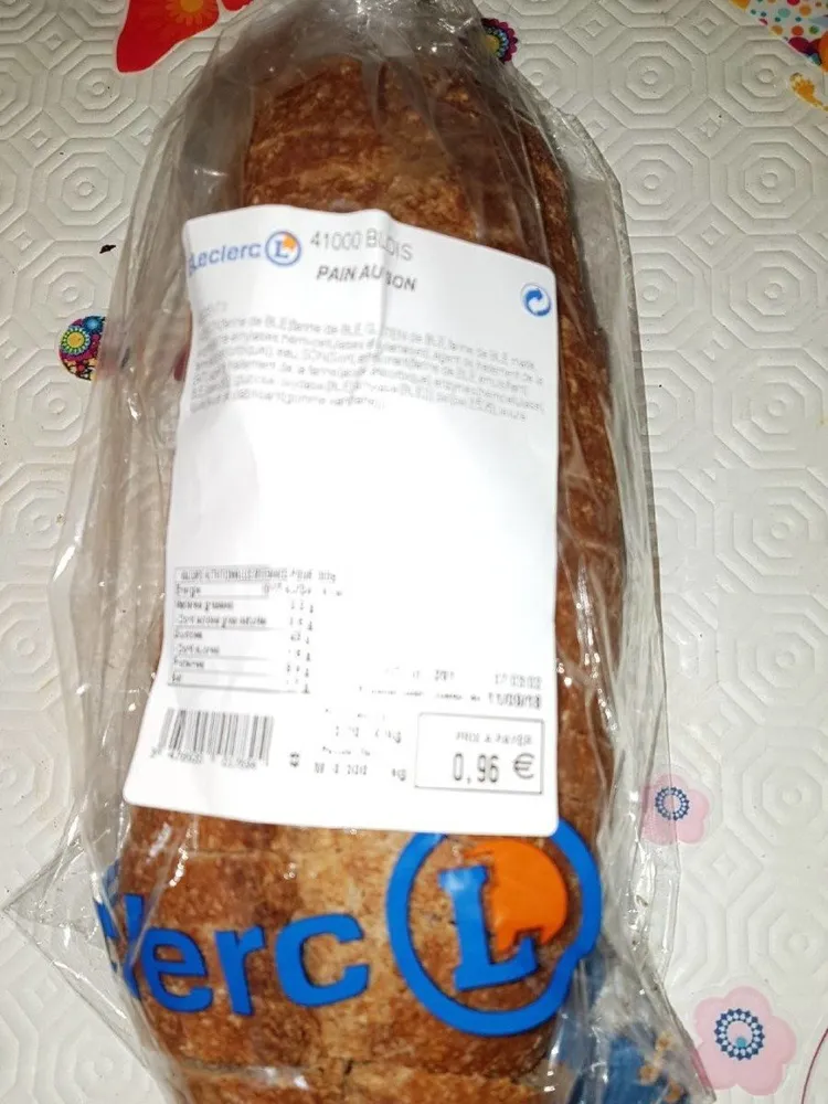 Pain au son