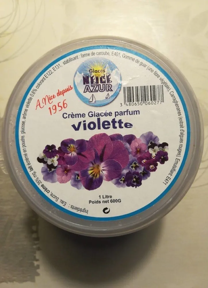 Crème glacée parfum violette