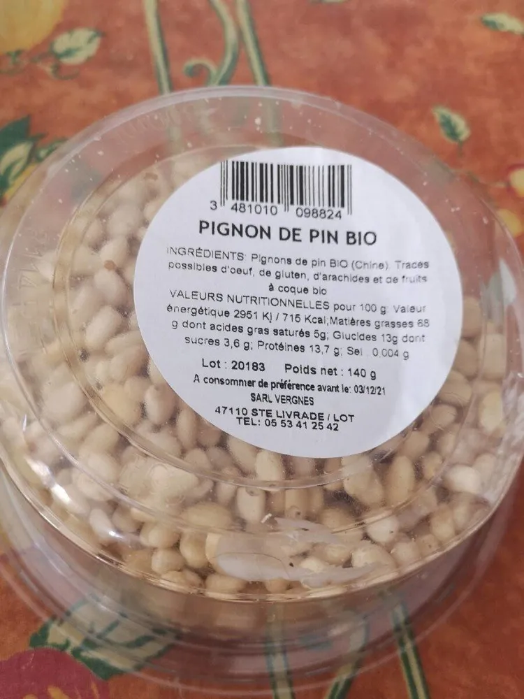Pignons de pin bio