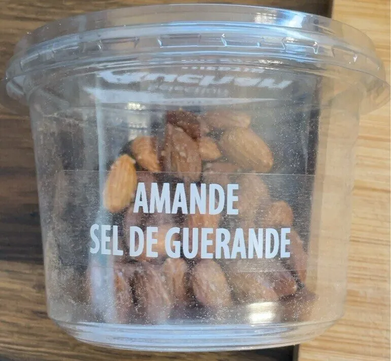 Amande grillee au sel de gerande