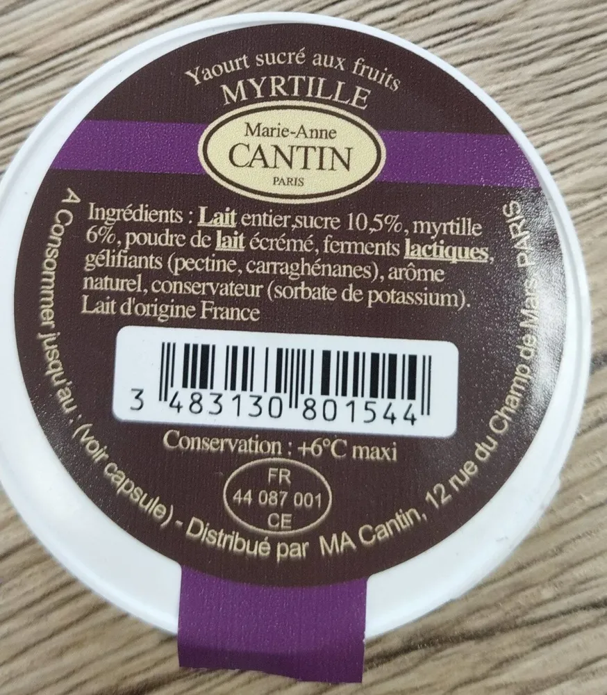Yaourt sucré aux fruits