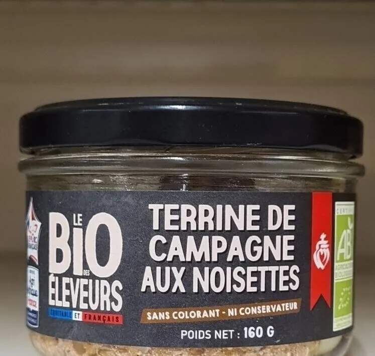 Terrine de campagne aux noisettes