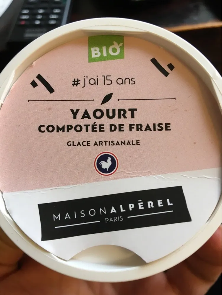 Yaourt compotee de fraise