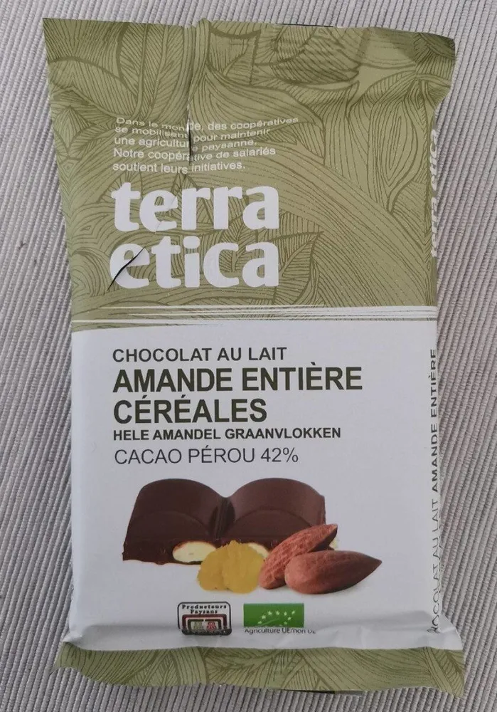 Chocolat au lait amande entière céréales