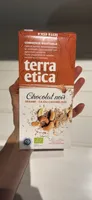 Chocolat noir sésame cajou caramélisée