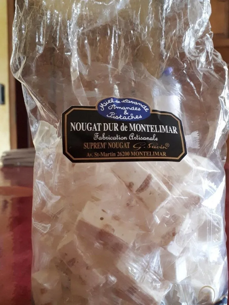 NOUGAT DUR DE MONTELIMAR