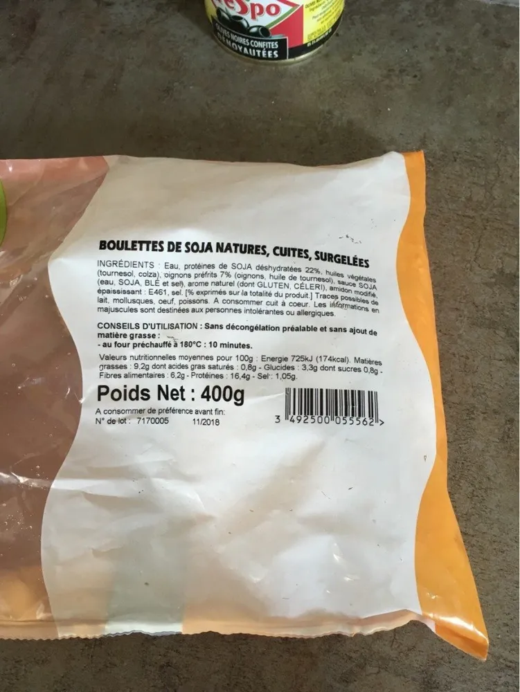 Boulettes de soja nature cuites surgelees