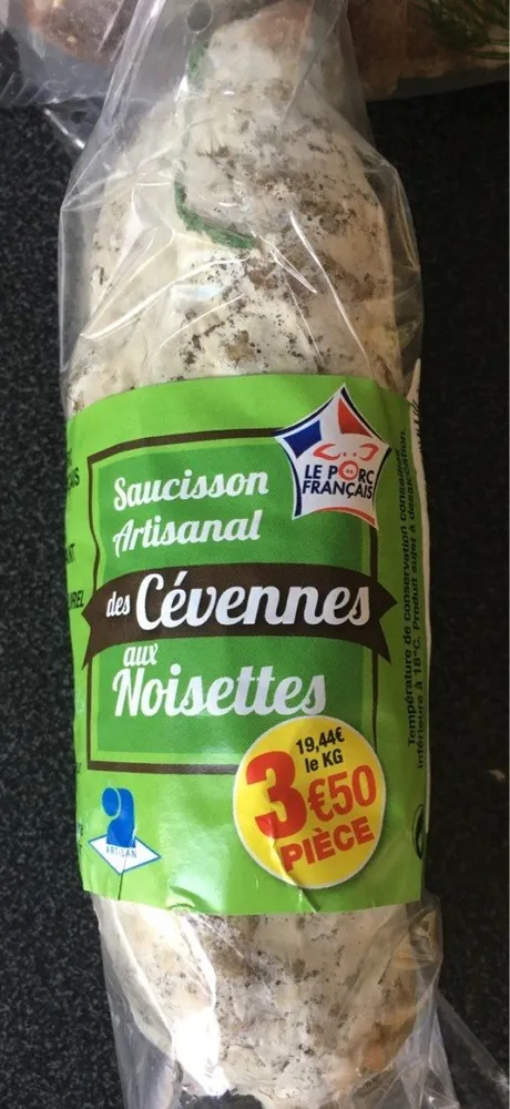 Saucisson des Cévennes aux noisettes