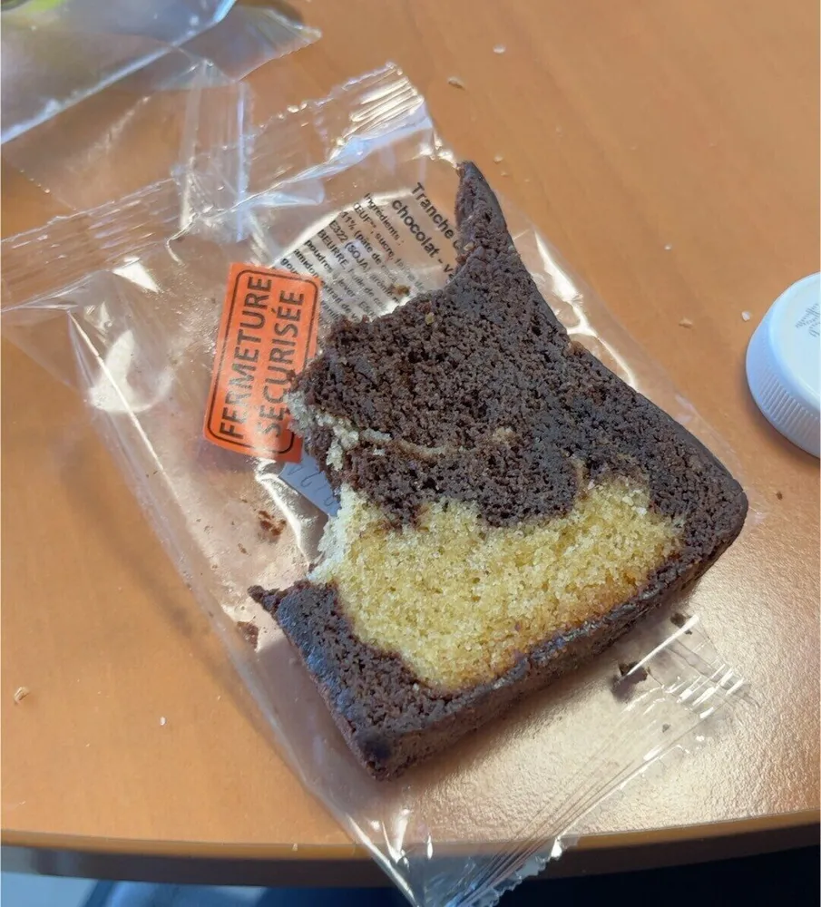 tranche de cake chocolat vanille