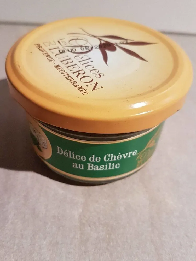 Paste Aus Ziegenkäse Und Basilikum - Les Délices Du Lubéron