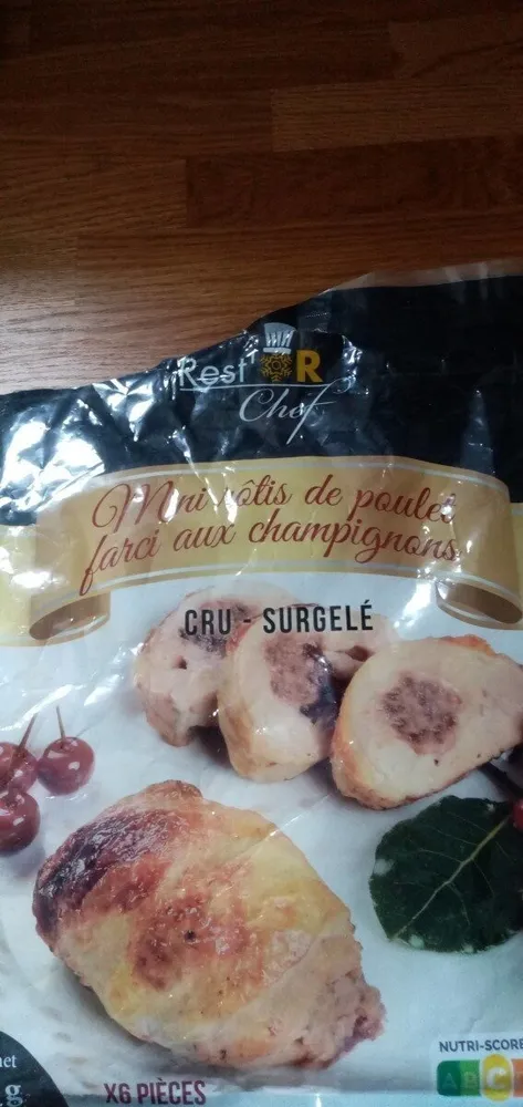 Mini rôti de poulet farci aux champignons