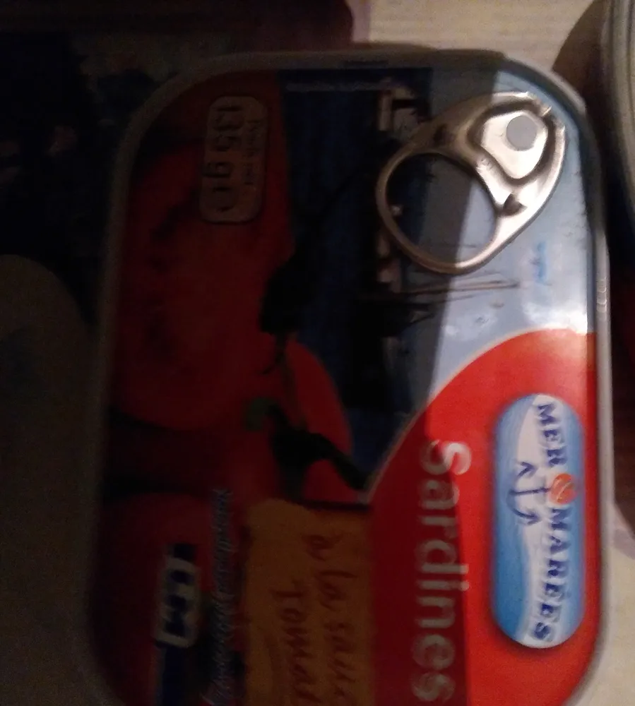 Sardine à la sauce tomate