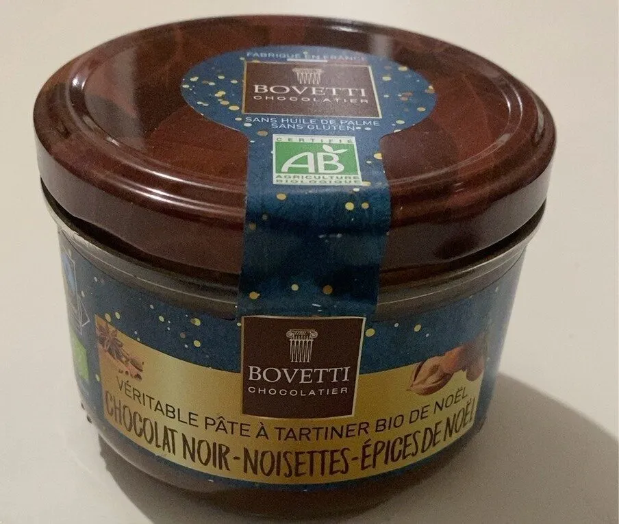 Pâte à tartiner chocolat noir noisette epices de noël