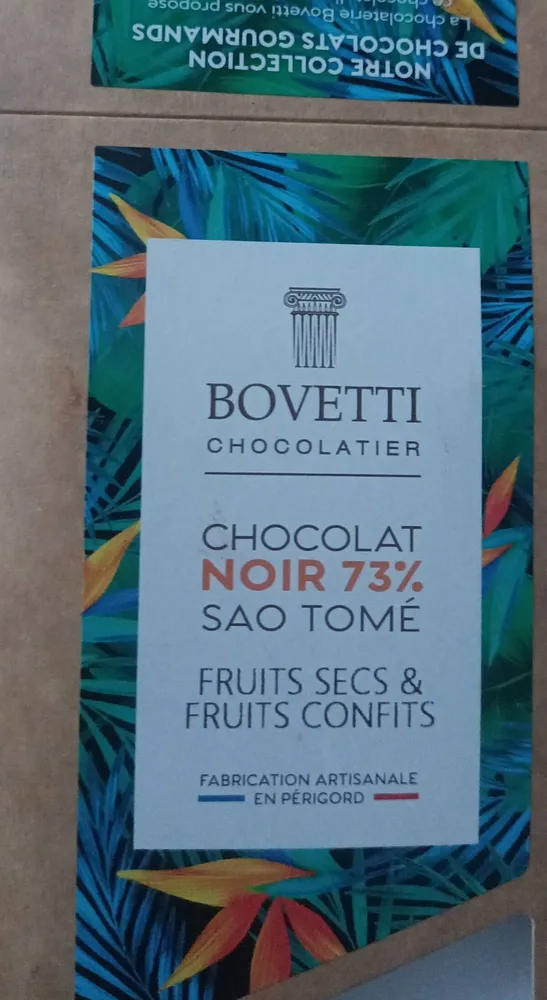 Chocolat bovetti noir sao Tomé fruits secs & fruits confits