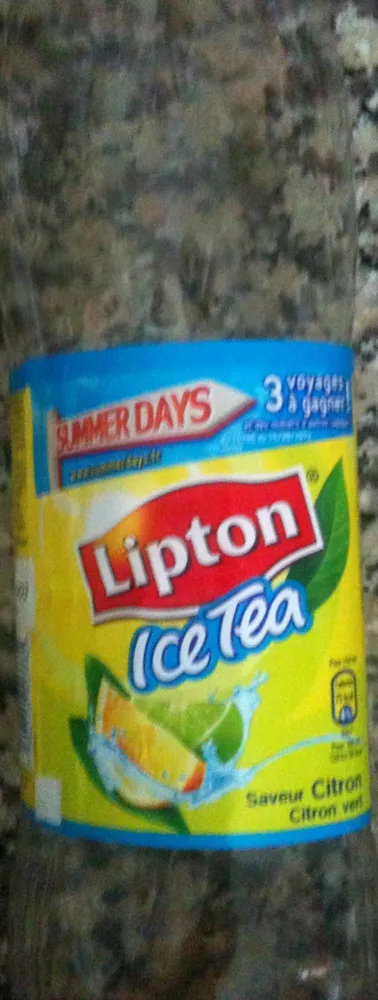 Ice tea saveur citron, citron vert