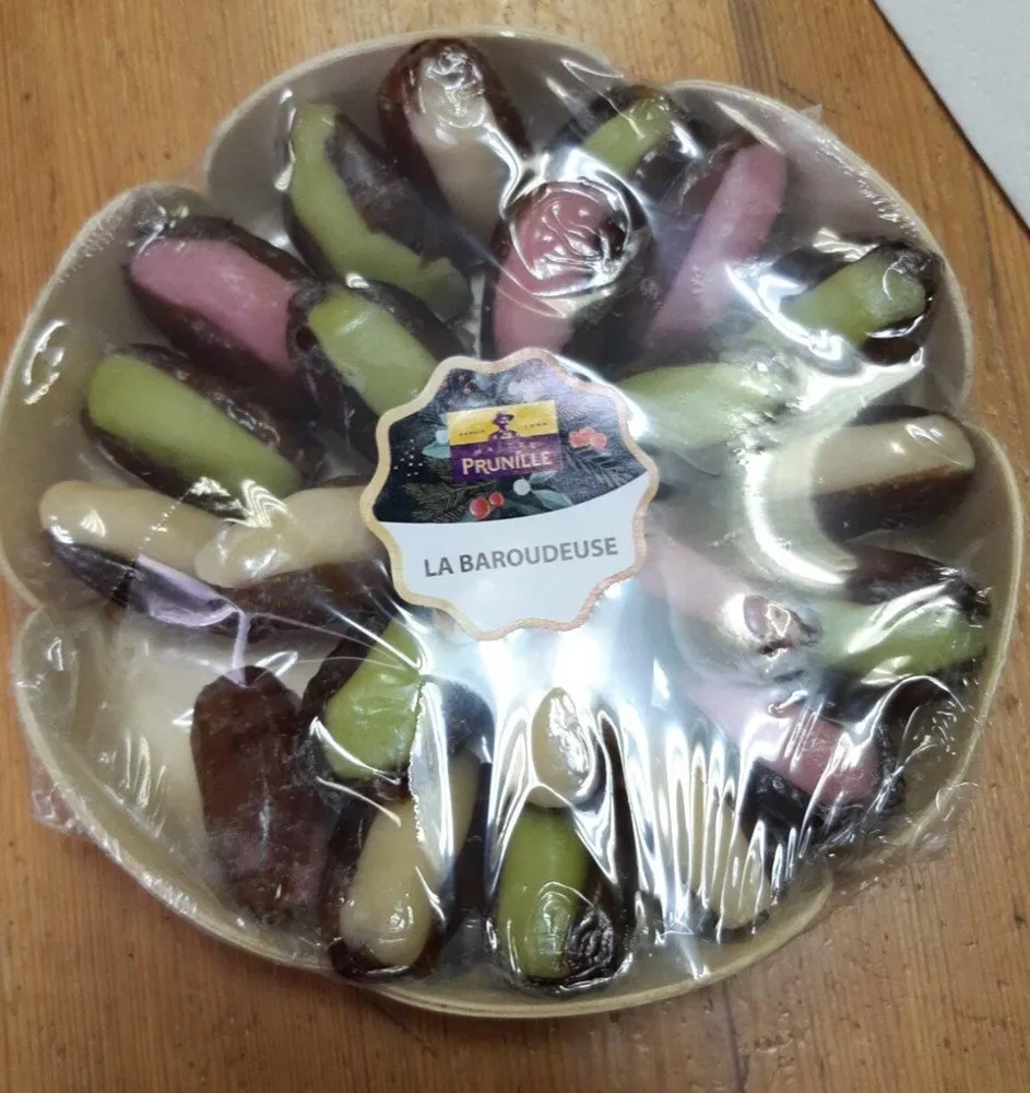 Dattes fourrées à la pâte d'amande
