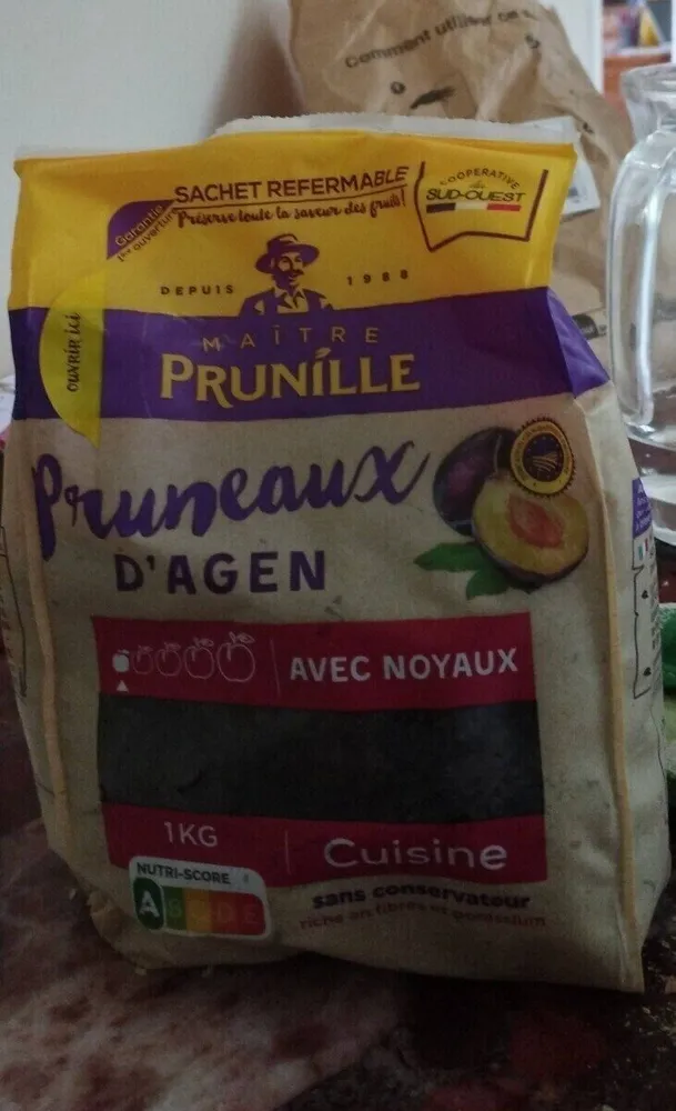 PRUNEAUX D \'AGEN